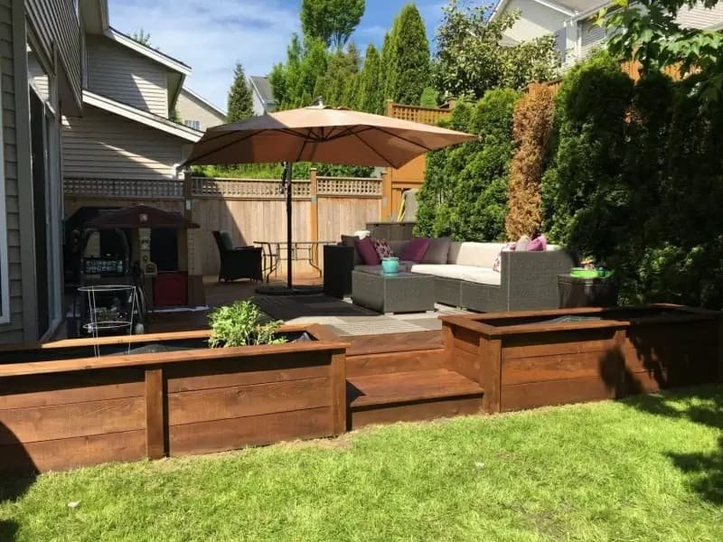 Hardwood Decking 1536x1152