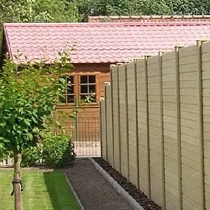 Vertical Composite Fencing For Gardens