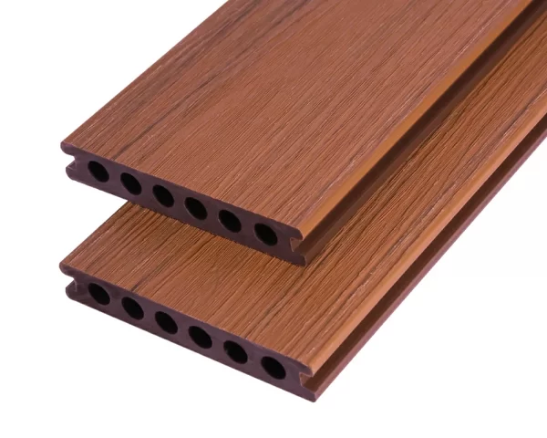 Co140h25s – Capped Composite Decking Redwood 600x480