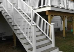 3-Useful-Steps-On-Composite-Decking-Stairs-Installation.jpg