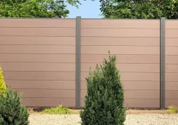 composite-fencing-2-3