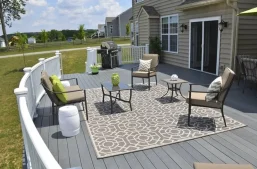 outdoor-composite-decking