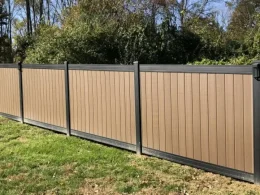 teak-composite-fencing-application-2
